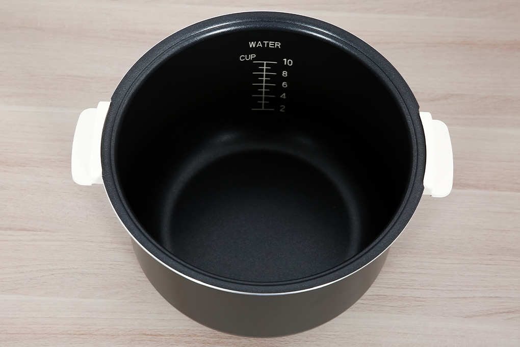 Nồi cơm nắp gài 1.8 lít Electrolux E4RC1-350B