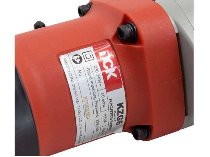 Máy đục bê tông DCK KZG6/17mm-1.050W