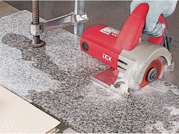 Máy cắt gạch DCK KZE05-110