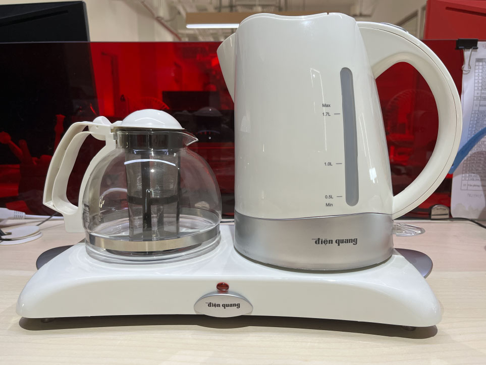 Bộ ấm đun nước siêu tốc Điện Quang ĐQ EKT05 1817 (1.800W, 1.7L, có bàn hâm nóng)