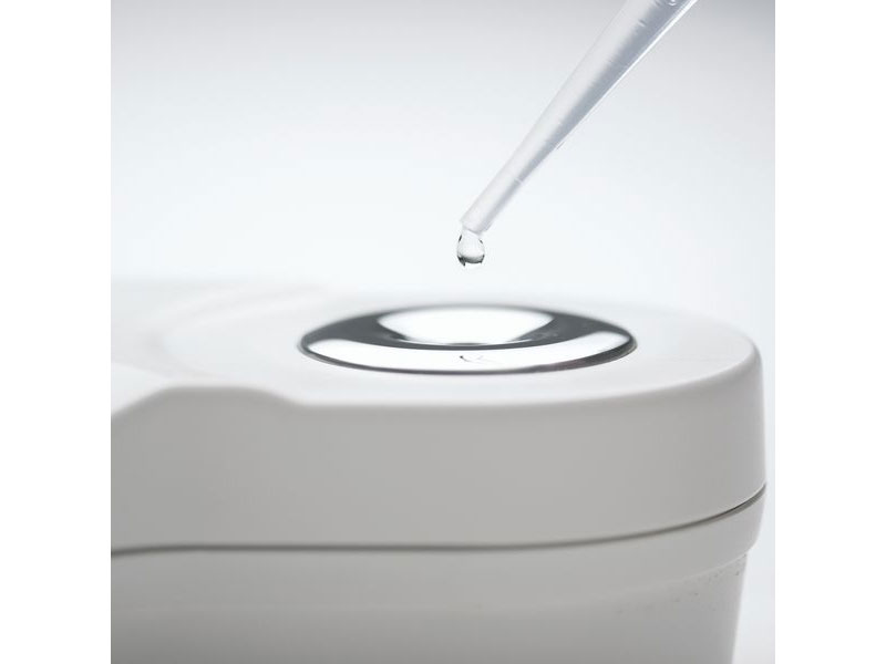 Khúc xạ kế đo độ ngọt Brix trong thực phẩm Hanna HI96801