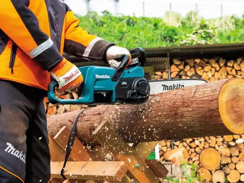 Máy cưa xích dùng pin Makita DUC357Z (18V, 350mm/90PX/BL, không pin và sạc)