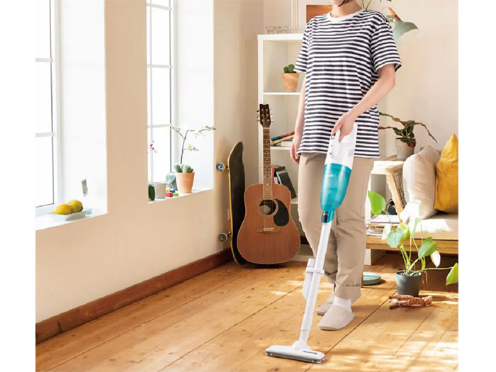 Máy hút bụi dùng pin Makita CL117FDX1 - 12V MAX