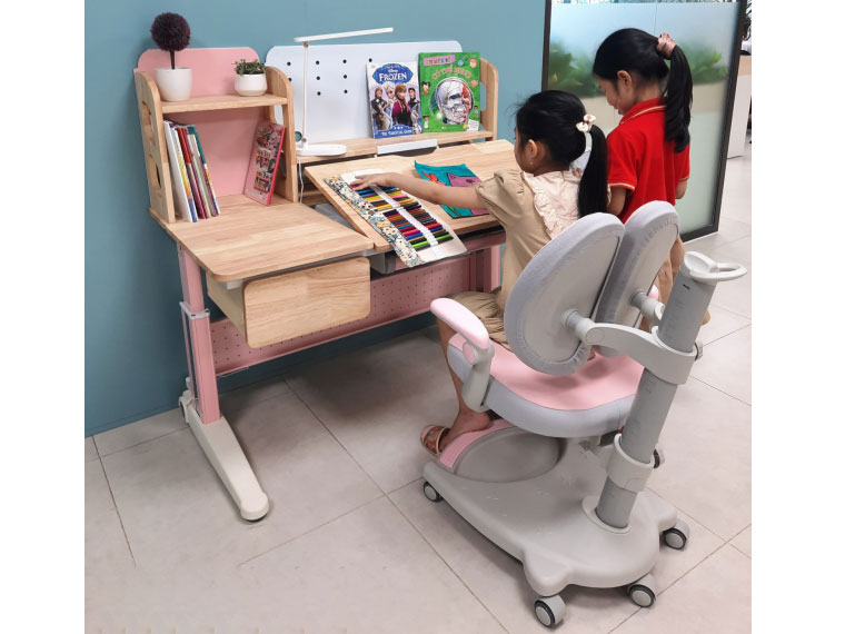 Bàn học thông minh chống gù chống cận Dolphin Dol-3 (120 x 65 cm)