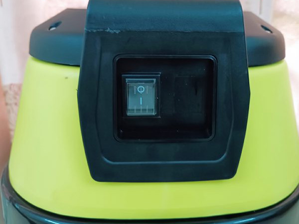 Máy hút bụi nước gia đình Kewin KN151M (15 lít)