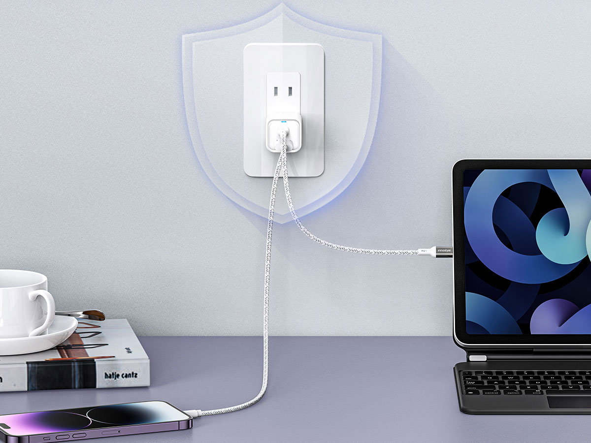 Sạc nhanh Iphone 14 I 13 I 12 Innostyle MINICUBE GAN II PD/PPS 35W 2 cổng IC35CAWHT