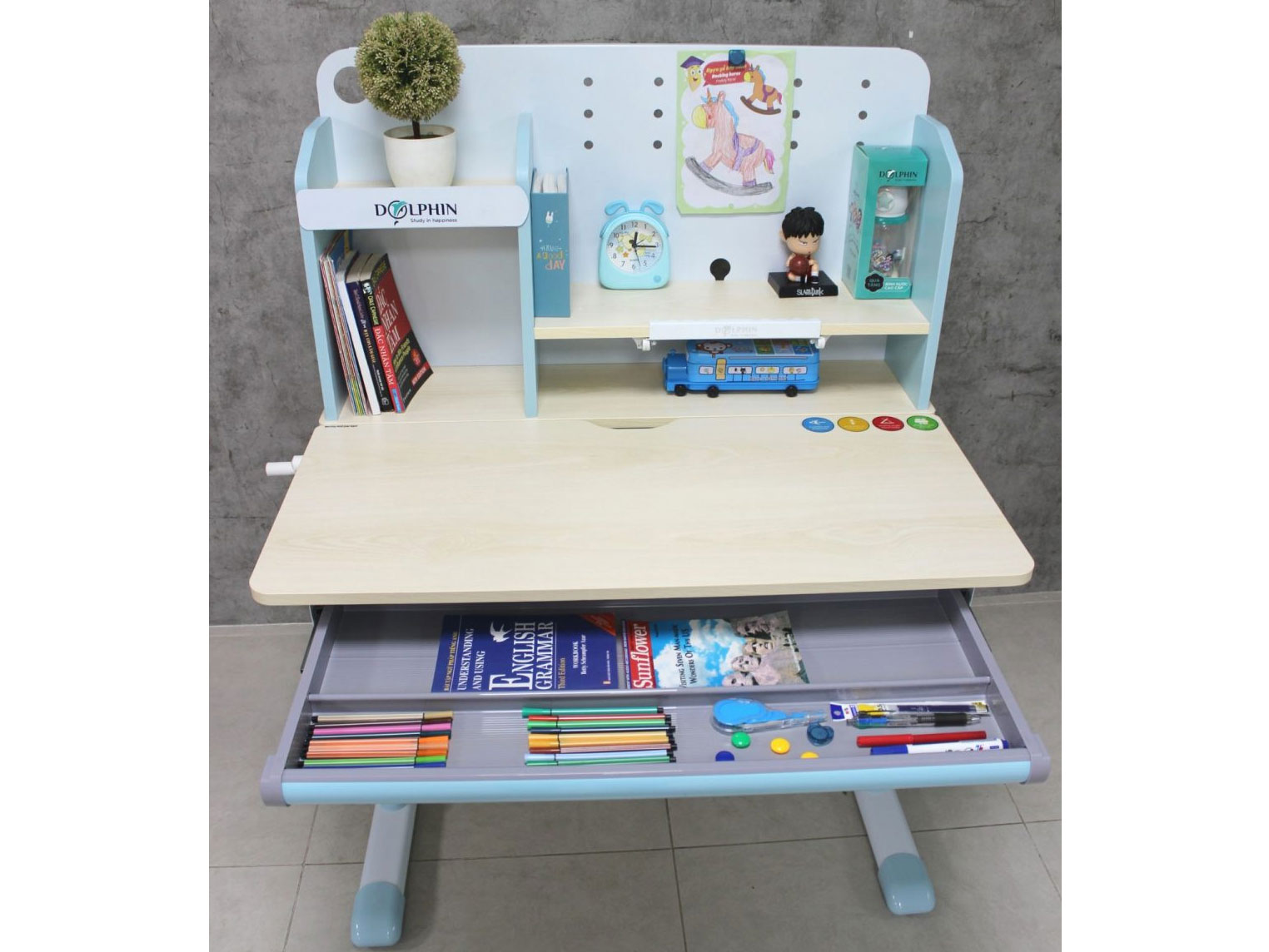 Bàn học thông minh chống gù chống cận Dolphin Dol-K02 (90 x 60 cm)