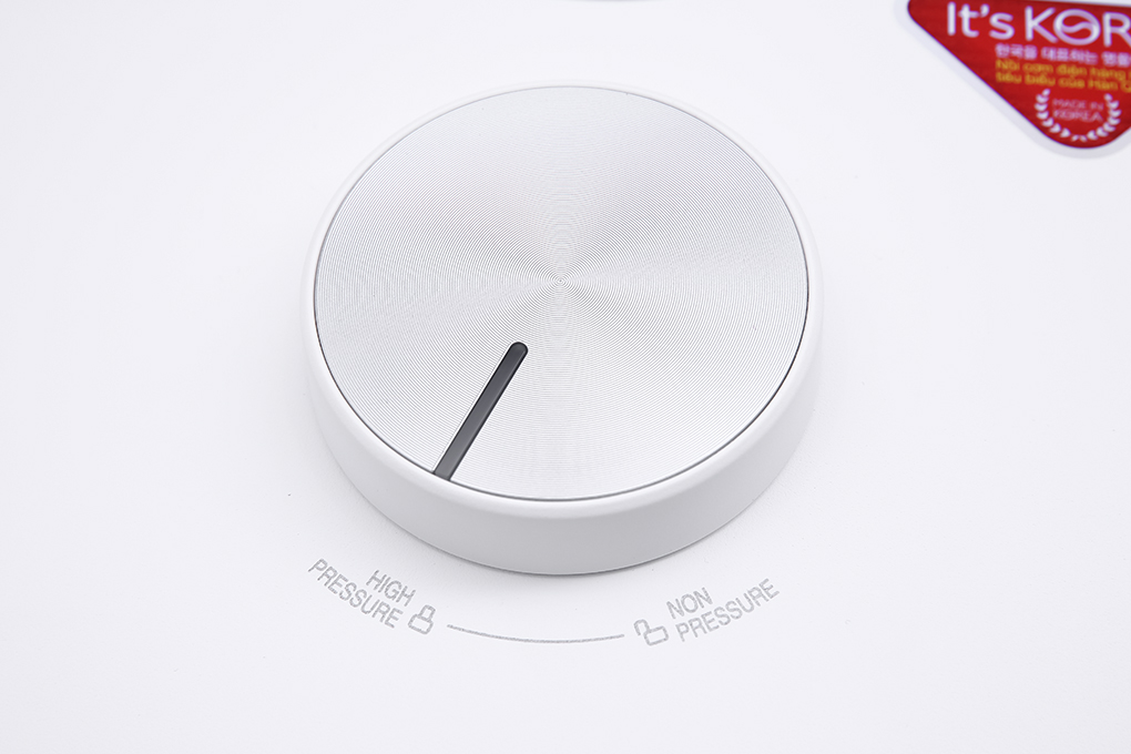 Nồi cơm điện tử cao tần Cuckoo CRP-LHTR1009F/WHSIVNCV