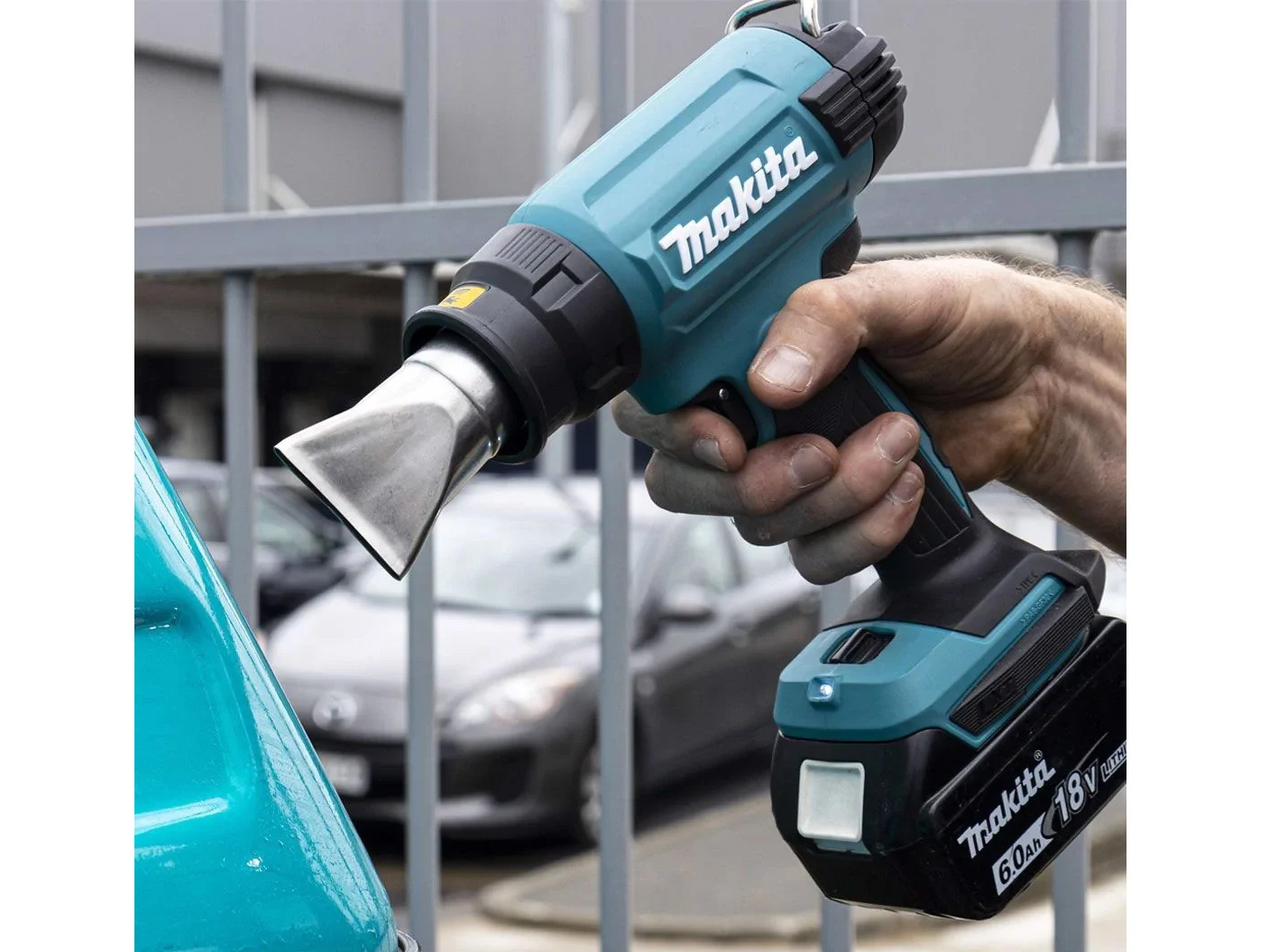 Thân máy thổi hơi nóng dùng pin Makita DHG181ZK - 18V (không kèm pin và sạc)