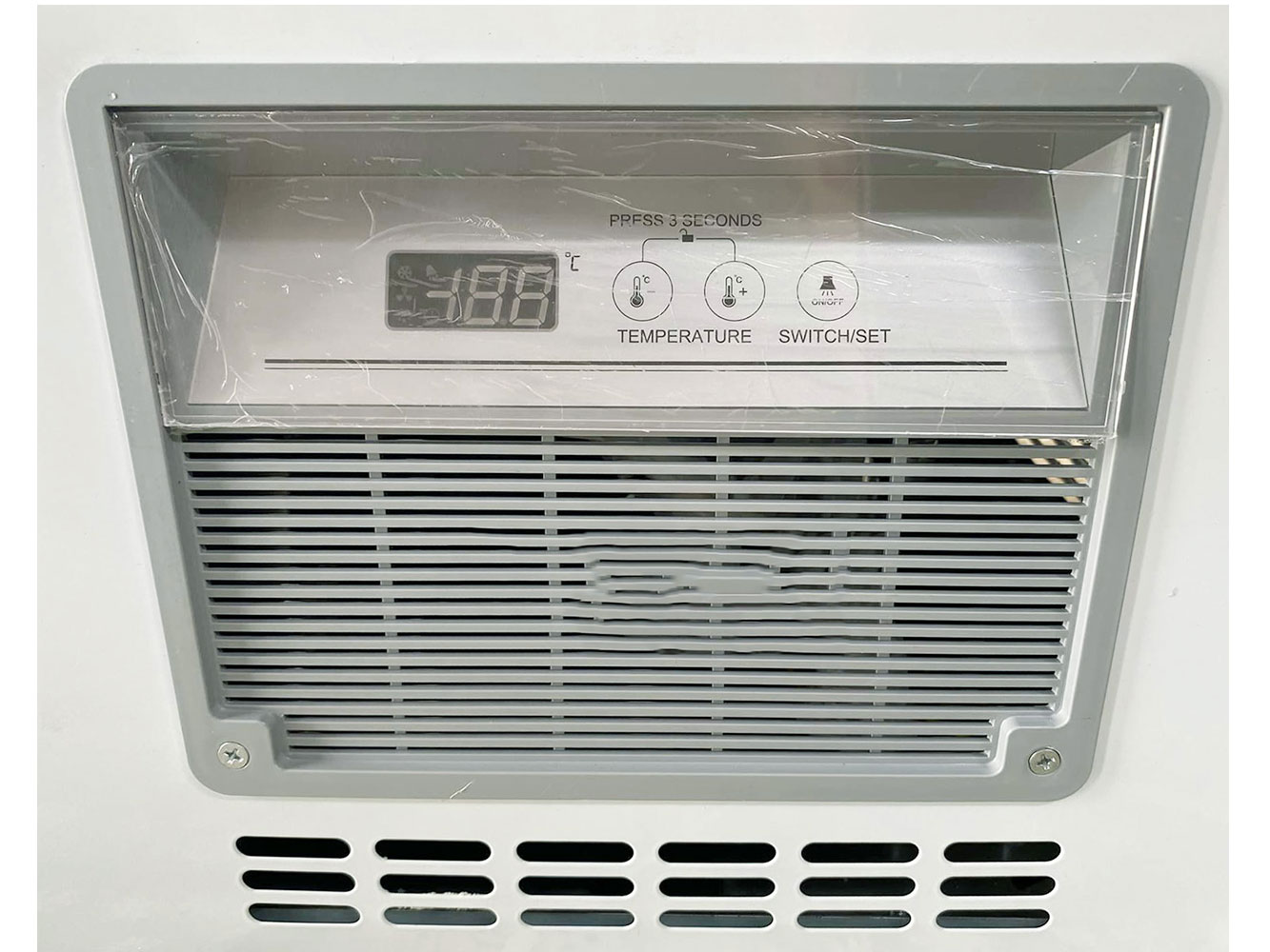 Tủ đông Alaska KC-550 mặt kính cong 765 lít