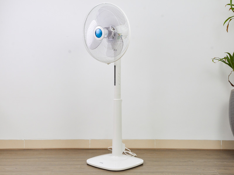 Quạt cây Lioa QC-409E