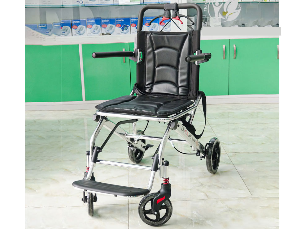 Xe lăn du lịch xách tay Lucass X-963/X-69 siêu nhỏ gọn