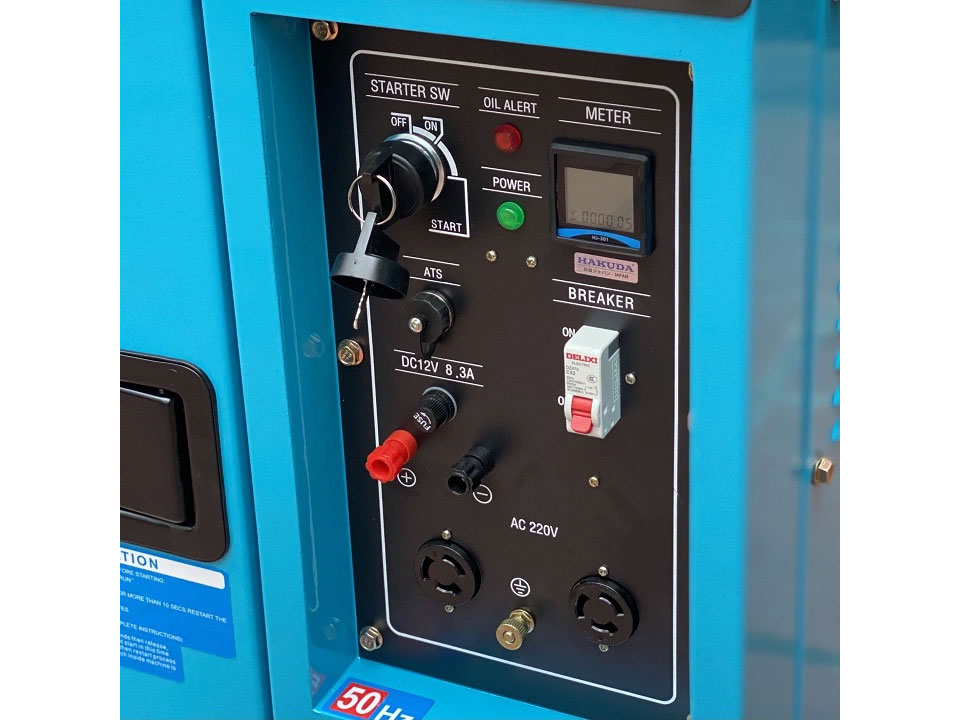 Máy phát điện chạy dầu 7KW Hakuda HKD8700X