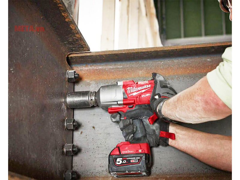 Máy siết bu lông Milwaukee M18 ONEFHIWF34-502X