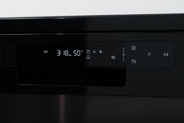 Máy rửa bát Dann SDS99PRO15B (15 bộ)