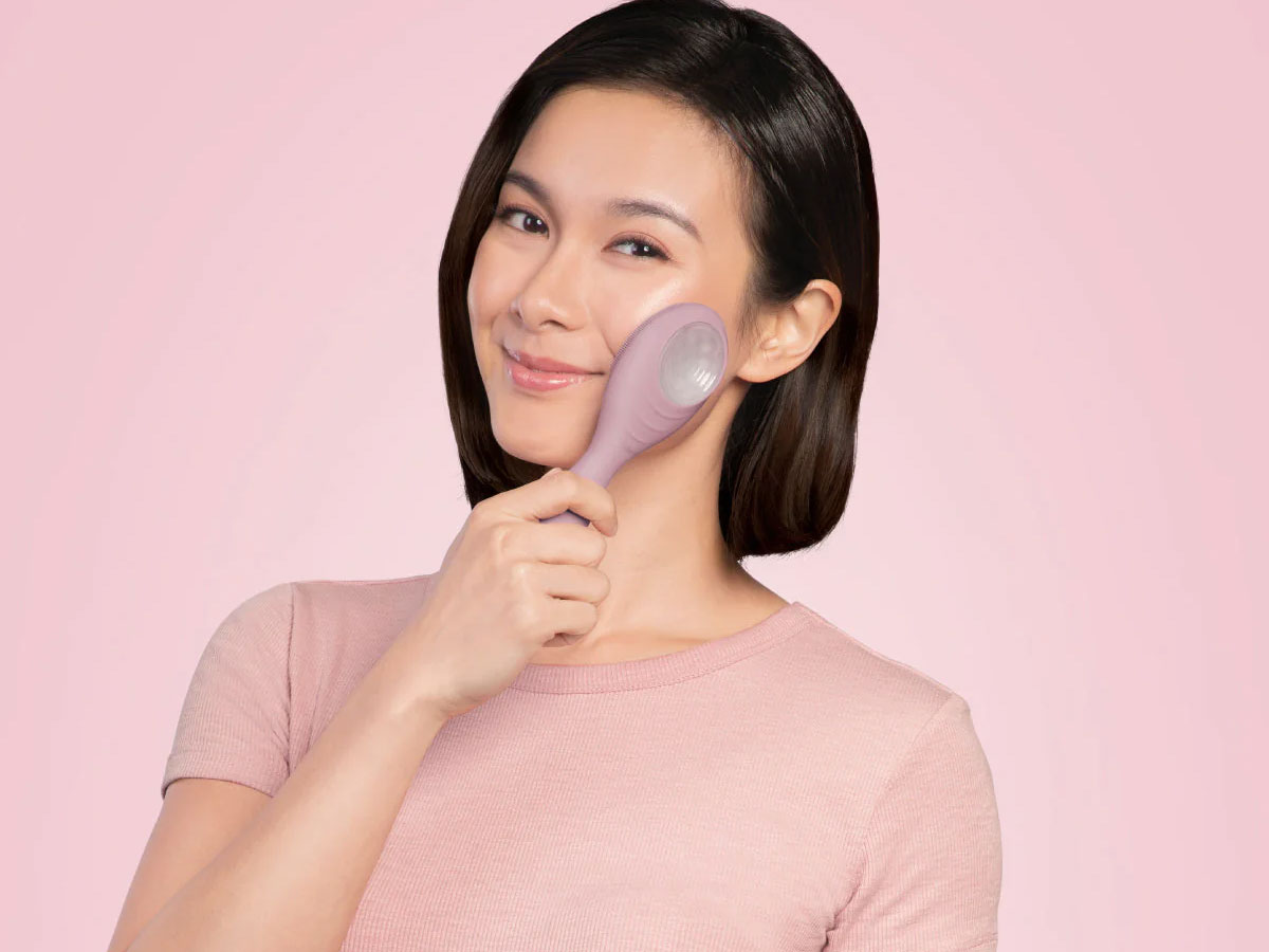 Máy rửa mặt OSIM uGlow Cleanse (OS-1204)