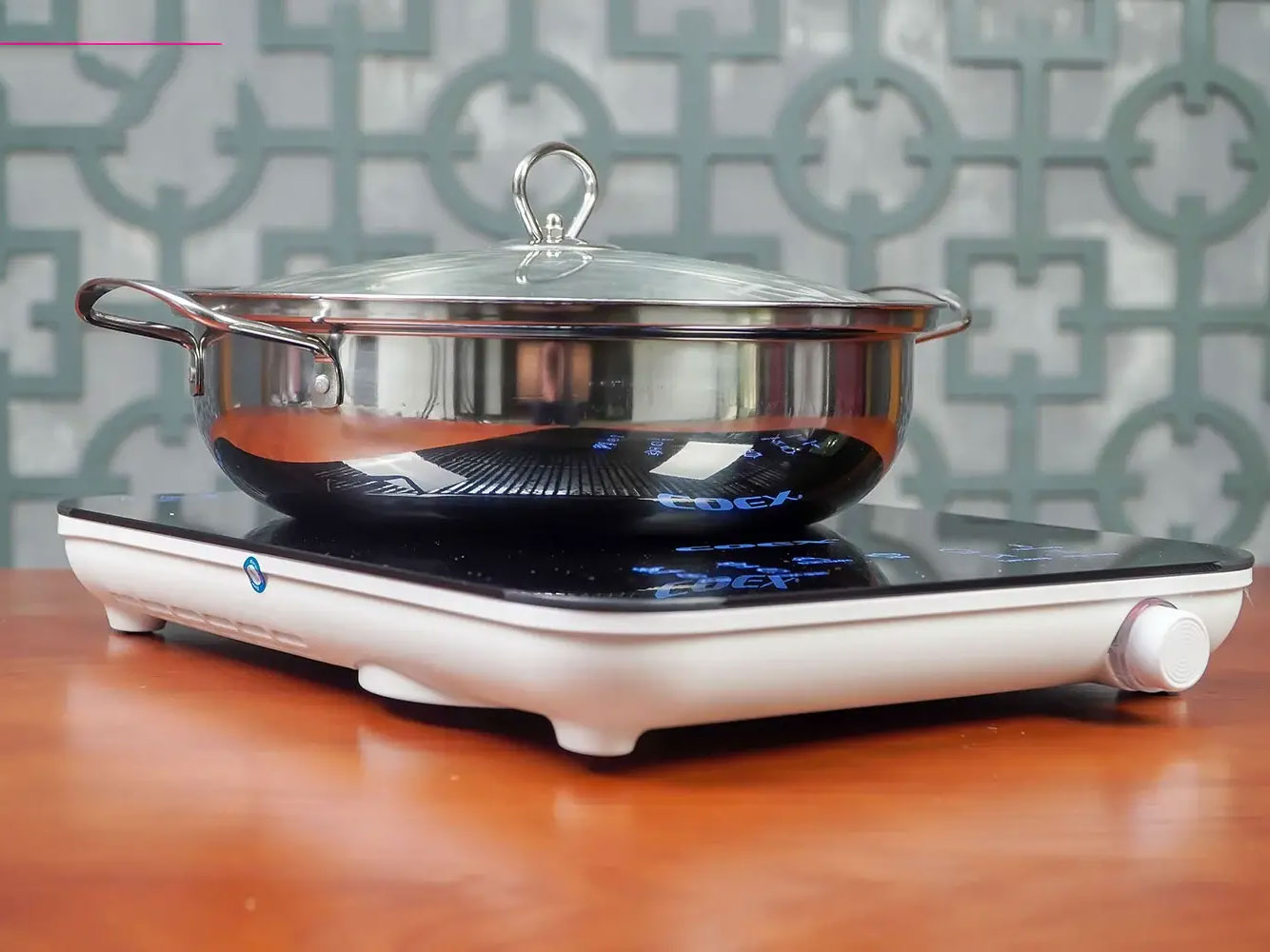 Bếp từ cảm ứng đa năng Coex CI-3308 (Kèm nồi lẩu)