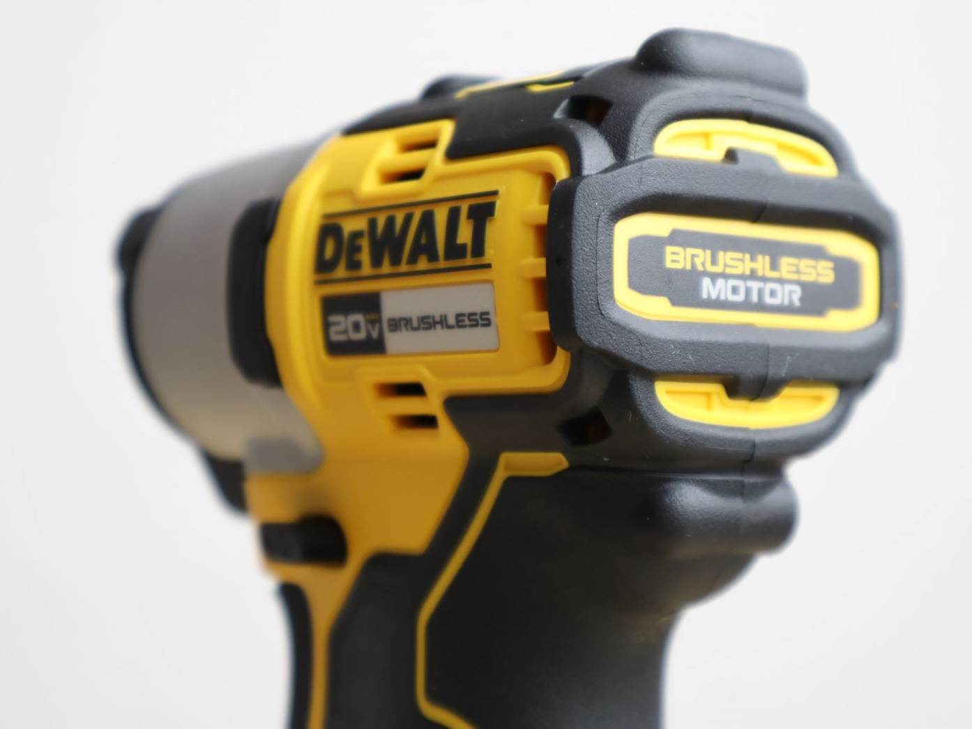 Máy vặn vít dùng pin 20V DeWalt DCF845N-KR (Chưa pin và sạc)