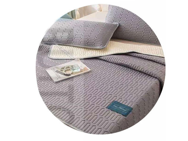 Chiếu điều hòa cao su Ruiton 1m6 x 2m