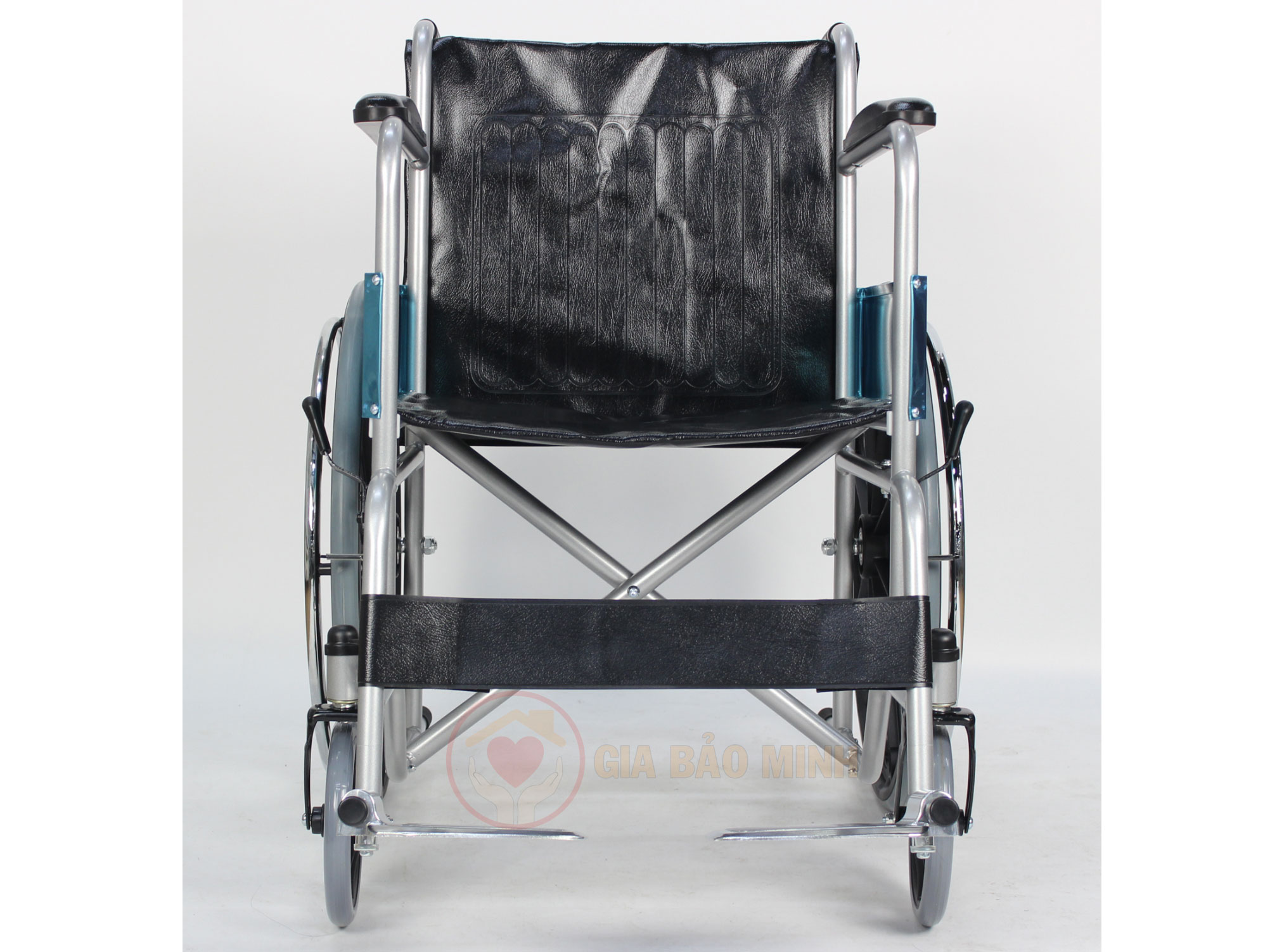 Xe lăn khung thép GBM-041B