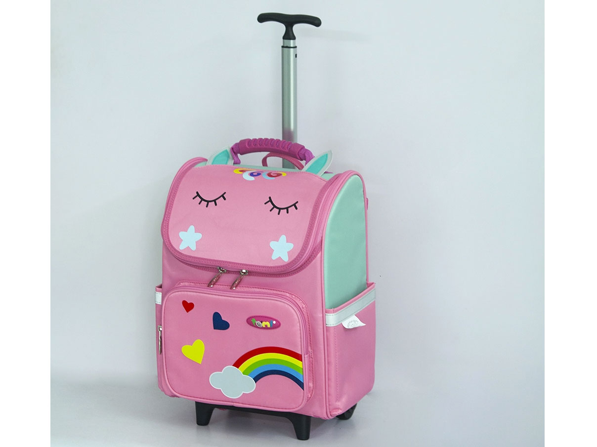 Cặp học sinh Tomi B23 có cần kéo