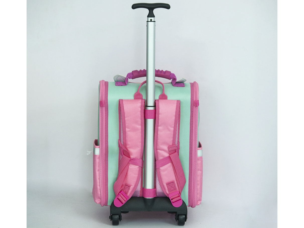 Cặp học sinh Tomi B23 có cần kéo