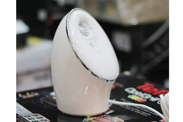 Máy xông hơi mặt công nghệ ion Beurer FC72