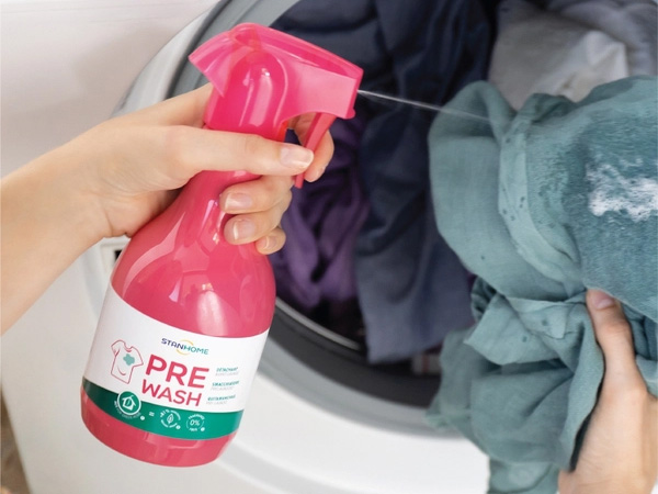 Dung dịch tẩy vết bẩn quần áo an toàn Pre-Wash Extra Stanhome 500ml