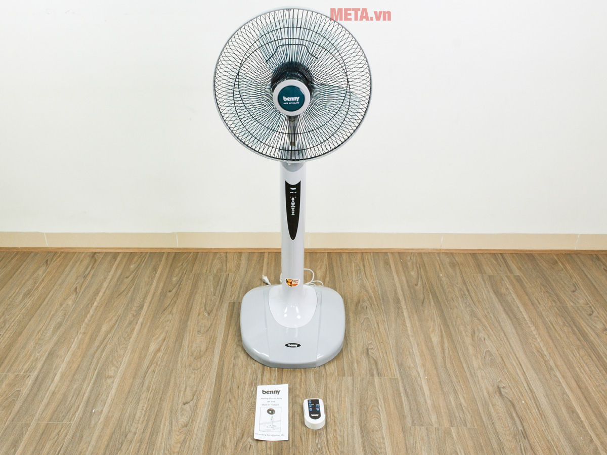 Quạt cây Benny BF-49T (có điều khiển từ xa)