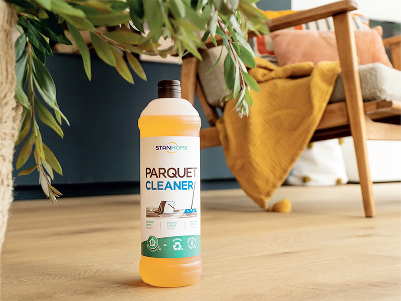 Nước lau sàn gỗ Stanhome Parquet Cleaner 1000ml