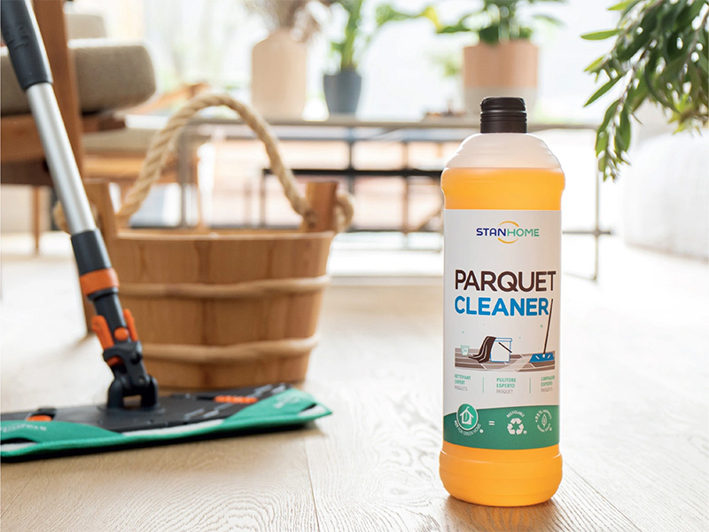 Nước lau sàn gỗ Stanhome Parquet Cleaner 1000ml