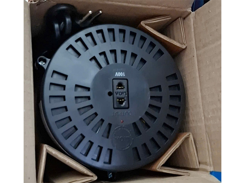 Biến áp đổi nguồn hạ áp Lioa DN015 (DN015A) 1P - 1500VA