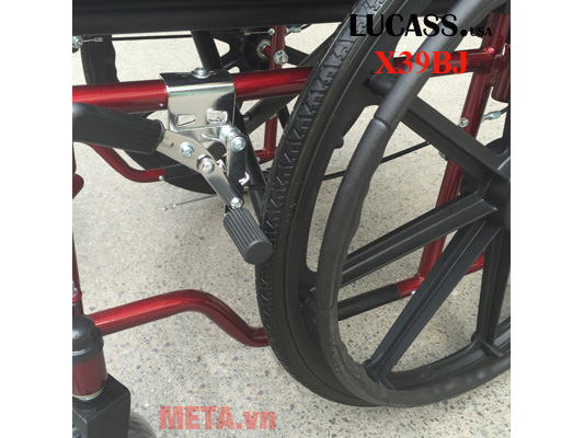 Xe lăn Lucass X39BJ có phanh