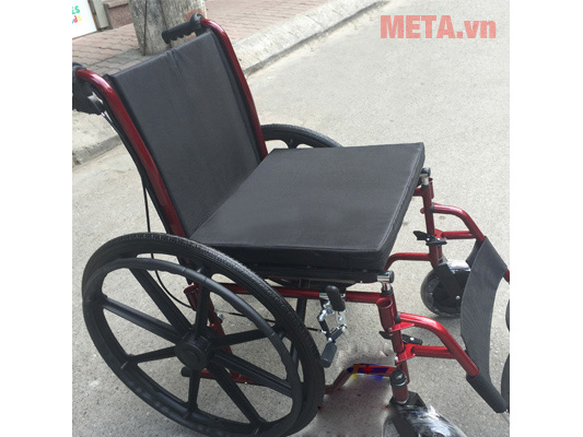 Xe lăn Lucass X39BJ có phanh