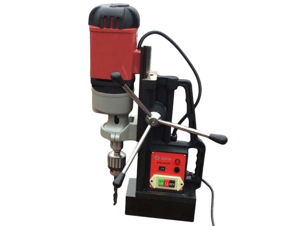 Máy khoan từ Ken 6028N