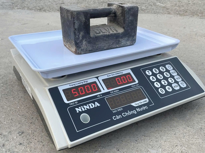 Cân điện tử Ninda SN968 cân tối đa 30kg (có chống nước)