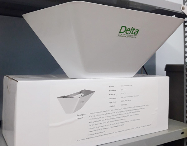 Đèn diệt côn trùng Delta C2-15W