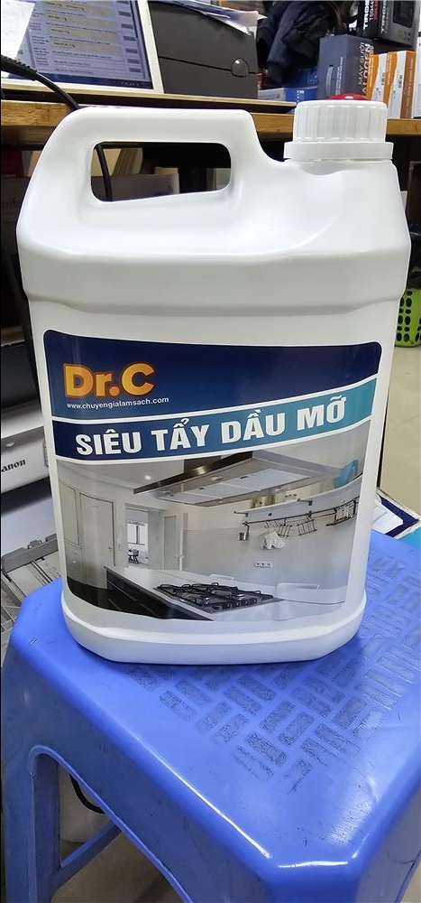 ✓