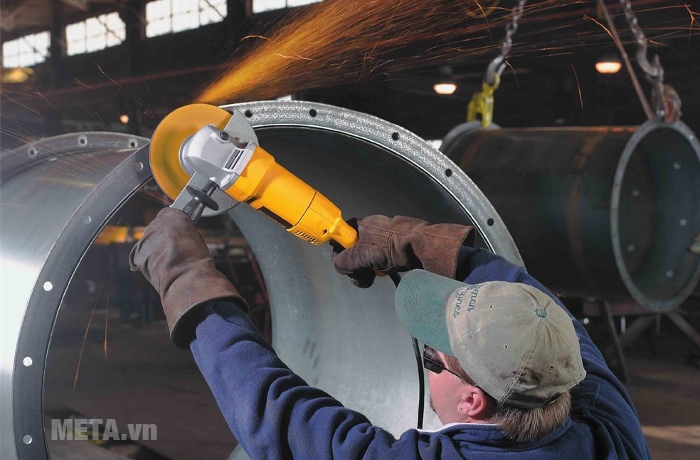 Máy mài góc 180mm 1.800W DeWalt DW840