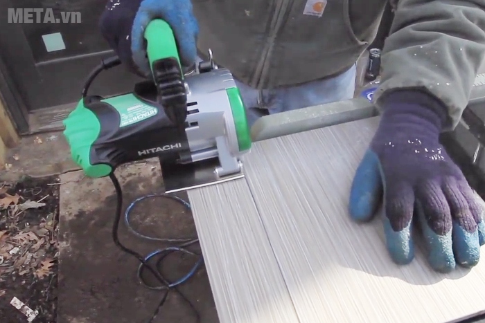 Máy cắt bê tông 1320W Hitachi CM4SB2