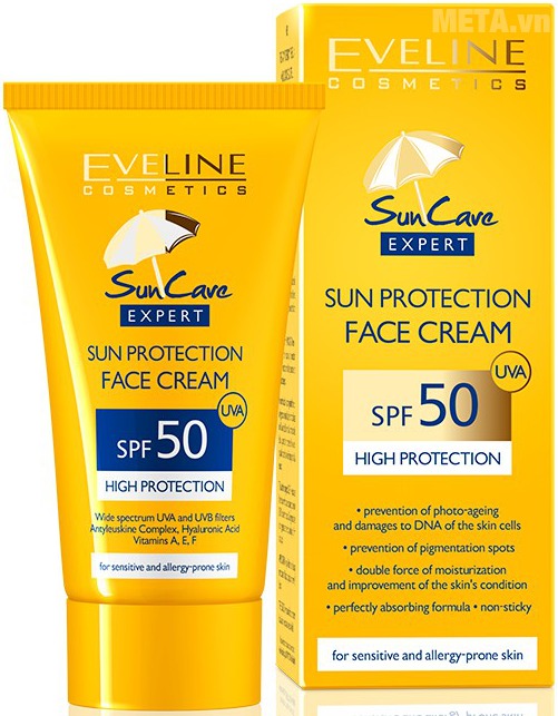 Kem chống nắng SPF50 không tan trong nước Eveline EVEL3078 50ml .